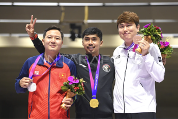 Medali emas pertama Indonesia di Asian Games 2022