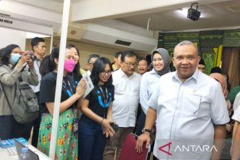 Kemenaker sebut bursa kerja berkontribusi capai  Indonesia Emas