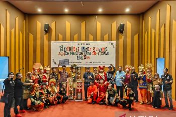 DPRD harap pelajar cintai nilai kedaerahan lewat Festival Mars Sumbar