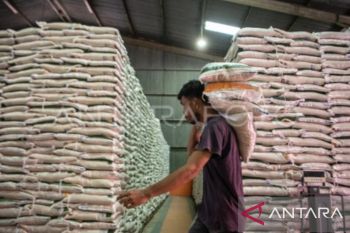 Kota Palembang pastikan stok beras aman hingga akhir tahun