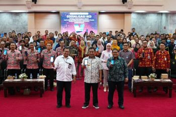 Pj Gubernur Sulsel sosialisasi penggunaan KTP digital pada Pemilu 2024