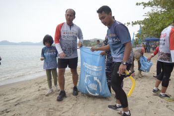 Didukung Le Minerale dan TNI, "The Rising Tide" tiba di Lampung dan lanjutkan kampanye hingga ke Jakarta