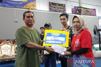 Hasil kejuaraan bulutangkis Antardesk diharapkan perkuat PWI Kalsel di Porwanas