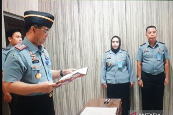 Kakanwil Kemenkumham Sumsel lantik notaris pengganti di Kota Palembang