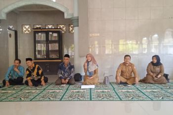 Pemkab Lombok Timur menggelar pendidikan politik bagi pemilih pemula