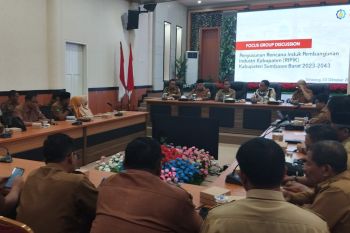 Sumbawa Barat susun rencana induk pembangunan industri