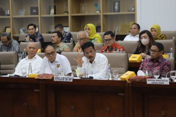 Rudi hadiri rapat membahas Rempang dengan DPR RI