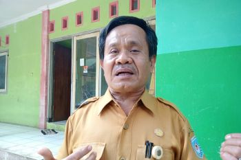 Empat kelompok P2L Mataram mendapat bantuan benih