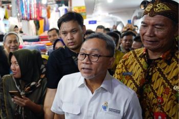 Pengendalian impor protek perdagangan domestik Indonesia