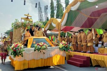Lepas Pawai Nasi Adab, Pj Bupati Kobar ajak masyarakat lestarikan budaya