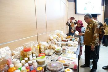 Pemkot Batam targetkan sebanyak 8.000 UMKM tersertifikasi halal hingga 2024