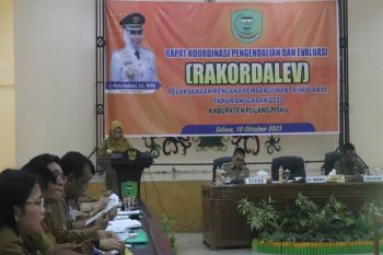 Penjabat Bupati Pulang Pisau soroti penyerapan anggaran masih rendah