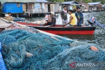 Nelayan OAP sebut Teluk Youtefa surga bagi kehidupan
