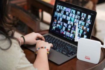 Telkomsel luncurkan "Orbit Star G1"
