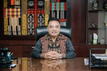 Bank Indonesia tertibkan dua 'money changer' ilegal di Labuan Bajo
