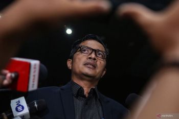 Febri Diansyah bantah dugaan honor dari SYL merupakan hasil korupsi