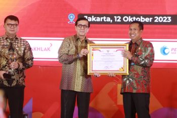 Kemenkumham Kepri raih penghargaan pengelolaan JDIH terbaik