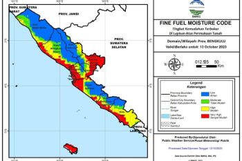 Damkar Rejang Lebong Bengkulu peringatkan bahaya karhutla
