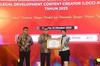 Menkumham Anugerahkan 57 Anggota JDIHN terbaik tahun 2023