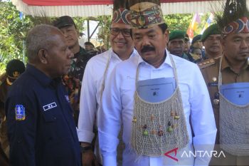 Penyerahan sertifikat negara akui eksistensi masyarakat adat Papua