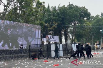 Gubernur Syamsuar nilai Polda Riau siap amankan Pemilu 2024 secara damai