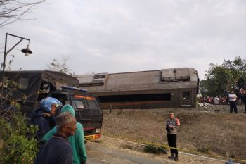 KAI sampaikan maaf kepada pelanggan atas terganggu anjloknya Argo Semeru
