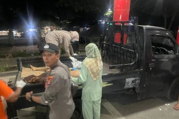Dua tewas, motor vs truk adu jangkrik di Lombok Utara