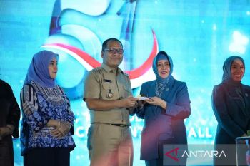 PKK Makassar membagikan 10 ribu bibit cabai di peringatan HKG PKK