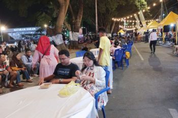 UMKM Mataram meraup keuntungan hingga tiga kali lipat di MotoGP Lombok