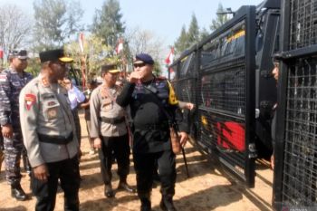 Polda  gelar pasukan operasi mantap brata pengamanan Pemilu 2024 di NTT