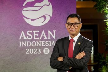 Transformasi PLN hasilkan inovasi bisnis dan peningkatan kapasitas SDM, Dirut PLN dianugerahi penghargaan Internasional