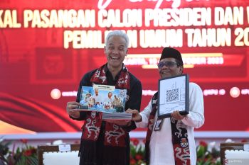Pasangan Ganjar-Mahfud resmi daftar sebagai capres-cawapres di KPU RI