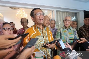 Saya jadi bakal cawapres tak keluar uang sepeser pun, kata Mahfud MD