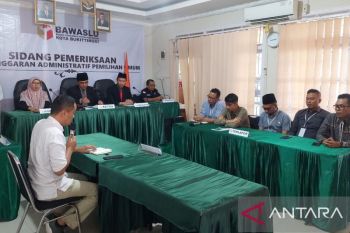 Bawaslu gelar sidang putusan gugatan kesalahan administratif KPU Bukittinggi