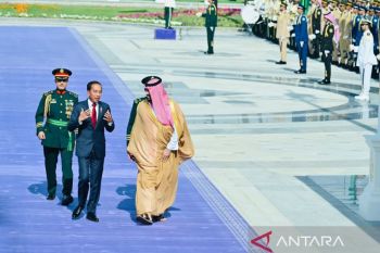 Jokowi bertemu dengan PM Arab Saudi di Istana Al-Yamamah