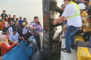 Kebakaran dialami KMP Tranship 1 menuju Pelabuhan Bakauheni Lampung