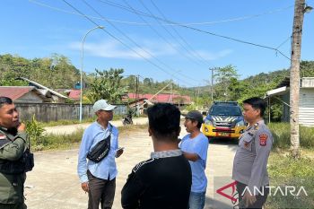 Petugas PLN dilarikan rumah sakit usai tersengat listrik di Kendari