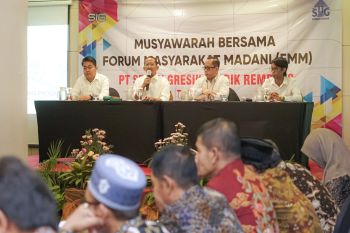 Semen Gresik salurkan bantuan ke desa-desa sekitar pabrik