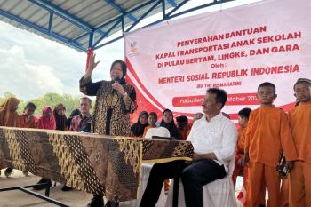 Mensos semangati pelajar di Pulau Bertam Batam