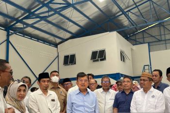 Jusuf Kalla resmikan gedung workshop Fakultas Teknik UIM