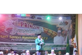 Sekda Pringsewu hadiri Pringsewu Bersholawat