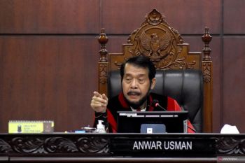 MK tolak gugatan permohonan batas usia 65 tahun dan dua kali daftar pilpres