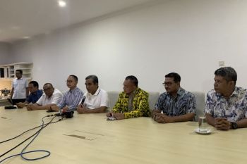 Prabowo-Gibran berangkat ke KPU RI dari kediaman Prabowo