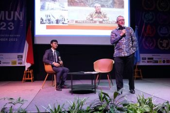 Siswa di Indonesia wajib pelajari diplomasi sejak dini