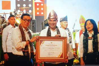 Kemenkumham Sumsel terima penghargaan  inovasi layanan KI