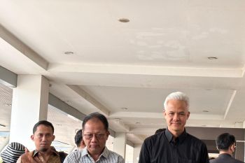 Ketua DPRD Lampung Mingrum Gumay sambut kedatangan Bacapres Ganjar Pranowo