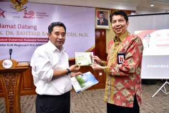 Pj Gubernur Sulsel dan OJK dorong literasi keuangan