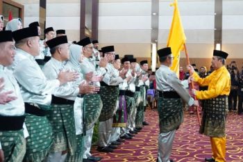 GALERI FOTO - Gubri hadiri pelantikan Dunia Melayu Dunia Islam Riau