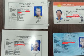Polresta Barelang tangkap lima tersangka pemalsuan dokumen di Batam