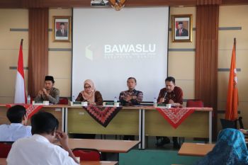 Bawaslu DIY temukan pemasangan alat peraga tidak sesuai ketentuan